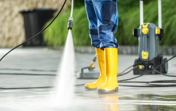 Why Choose Our Certified Pressure Washing Experts for Your Project Needs in Higginsville, MO?